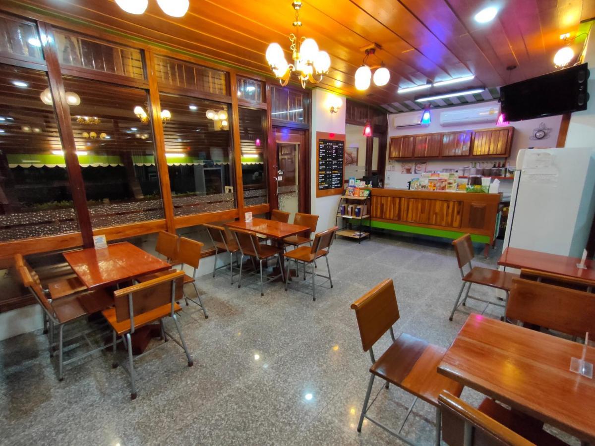 Riverfront Hotel Mukdahan Exterior foto