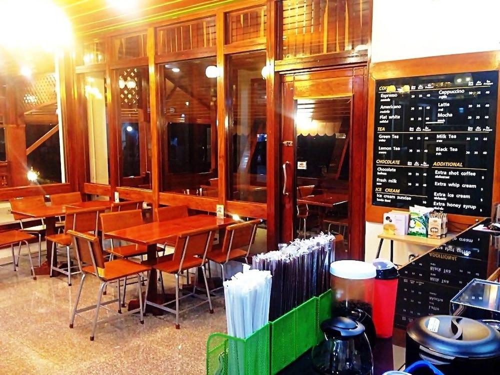 Riverfront Hotel Mukdahan Exterior foto